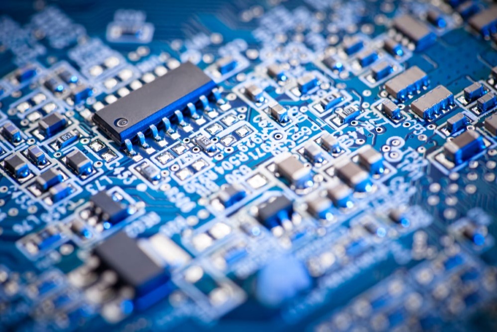 Fixit247.co.uk - soldering & repair down to the component level
